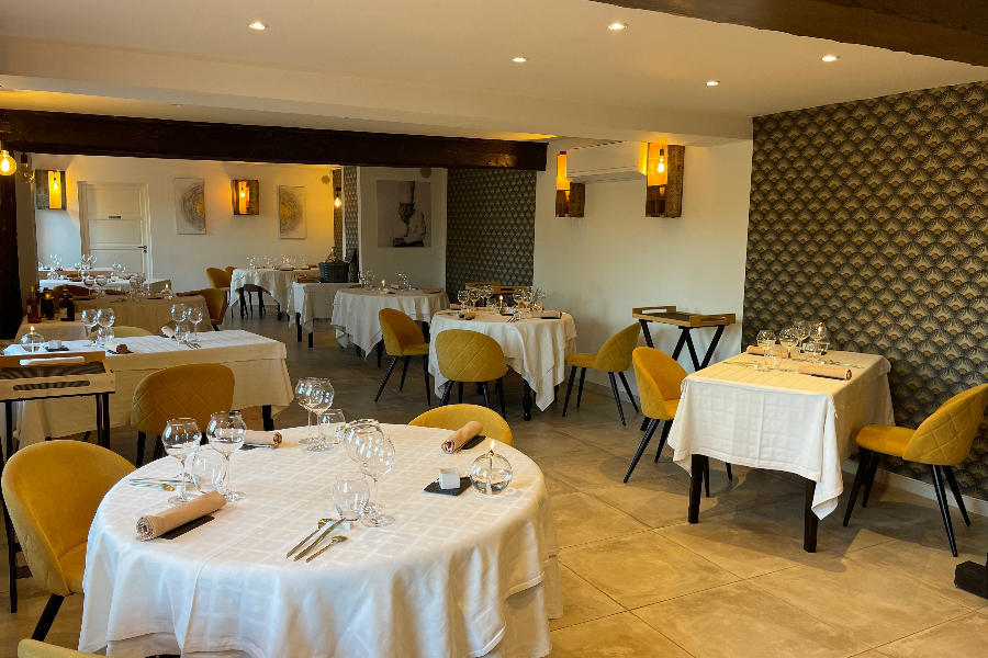 Notre salle de restaurant - ©La chaumière Beuvry la forêt